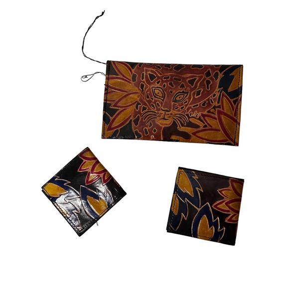 Genuine Leather Ladies from India Animal Design cheetah clutch wallet - Picture 2 of 2